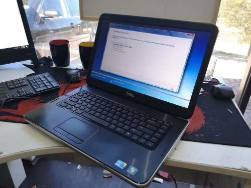 *SOLID SPEC i5*DELL VOSTRO 1540*i5-480m*4GB RAM*500GB HDD*DVD*HD DISPLAY*